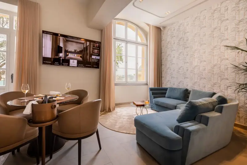 Pied-à-terre Grand Residence