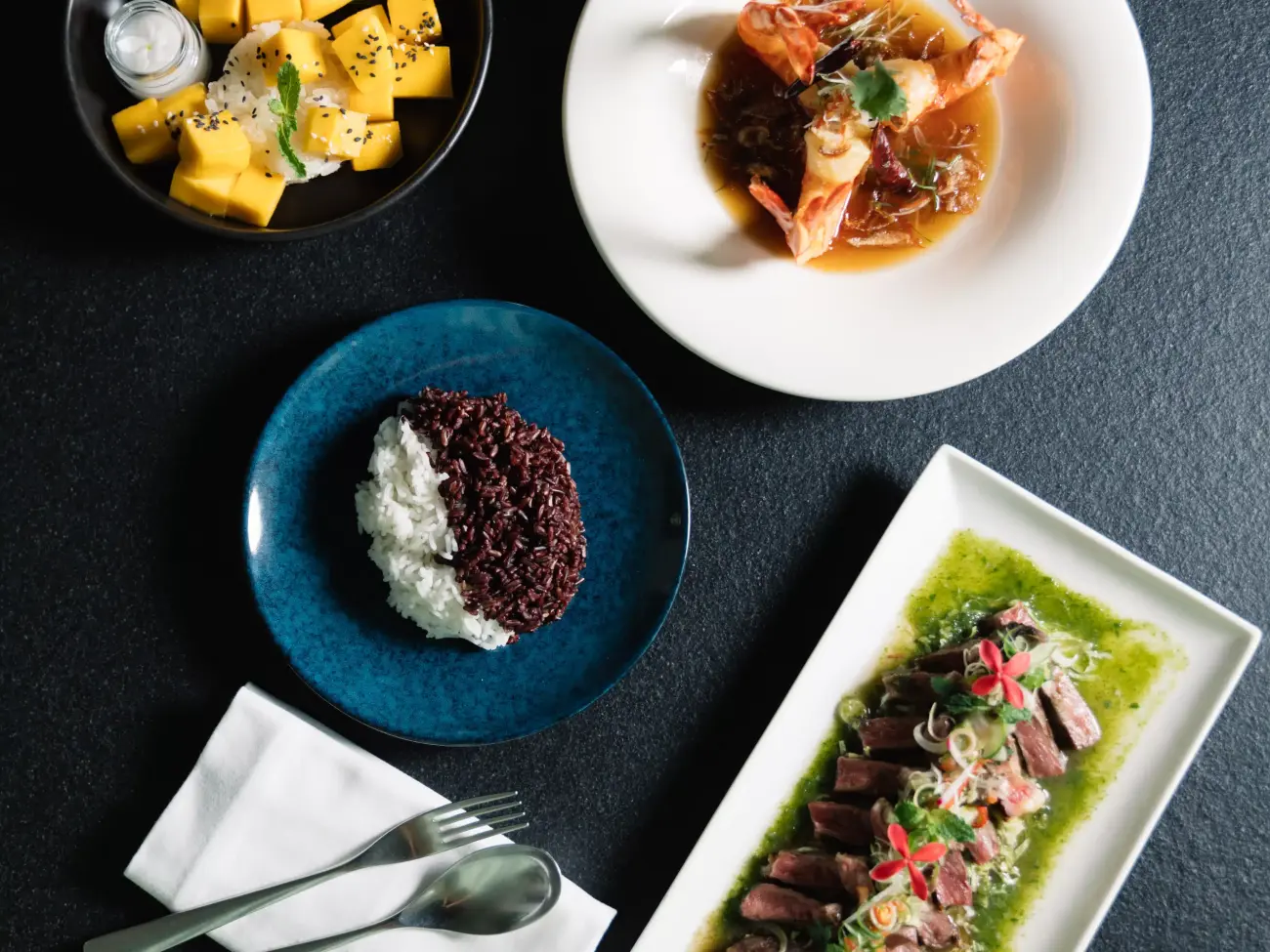 Main image The Campana Lounge