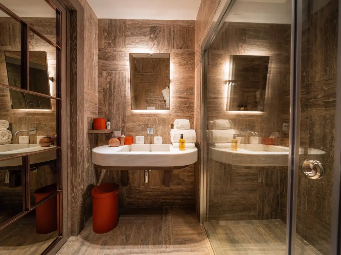 Image 2 - City View Suite