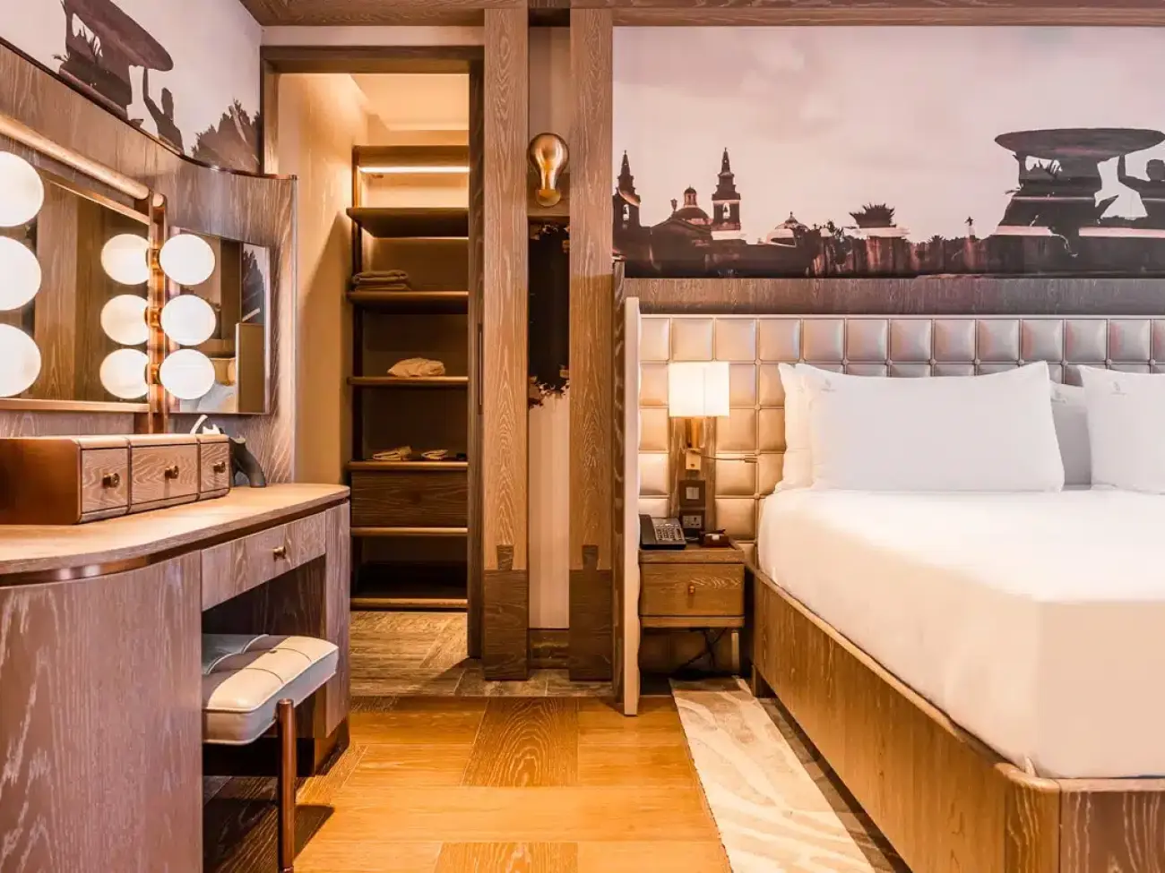 Image 2 - Grand Harbour Penthouse Suite