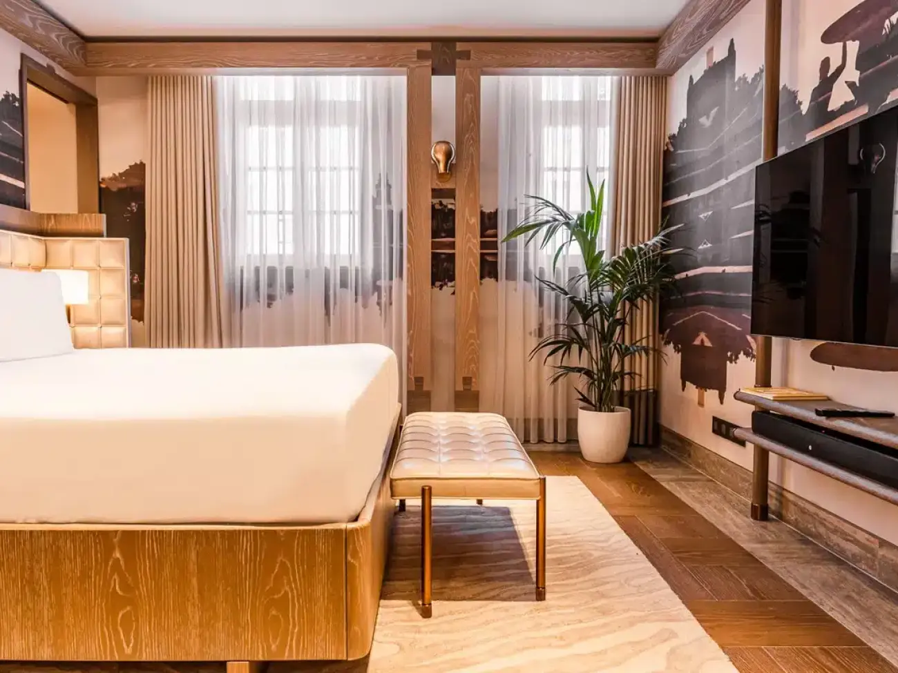 Image 3 - Grand Harbour Penthouse Suite