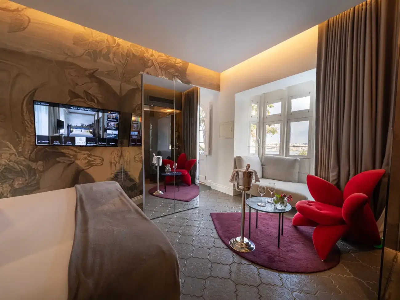 Image 1 - Hideaway Harbour View Petite