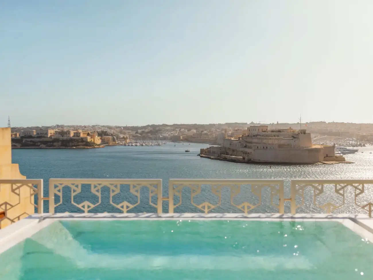 Image 1 - Iniala Modern Pool Suite