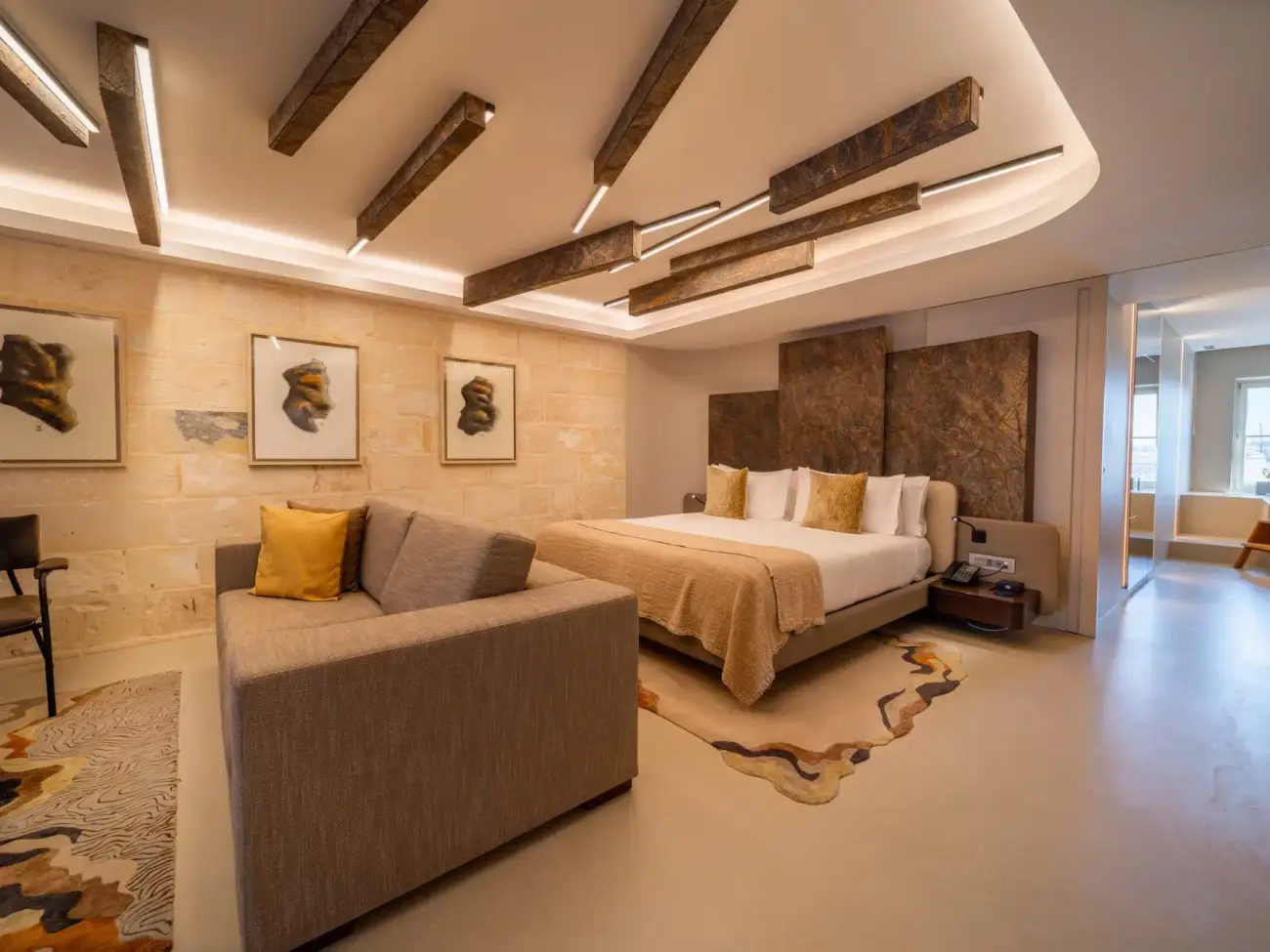 Image 2 - Iniala Modern Suite