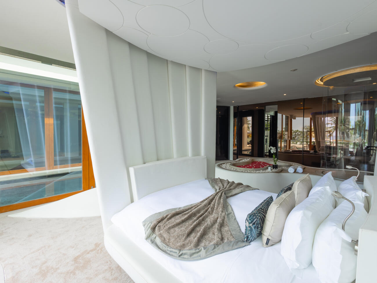 Image 4 - Iniala Penthouse