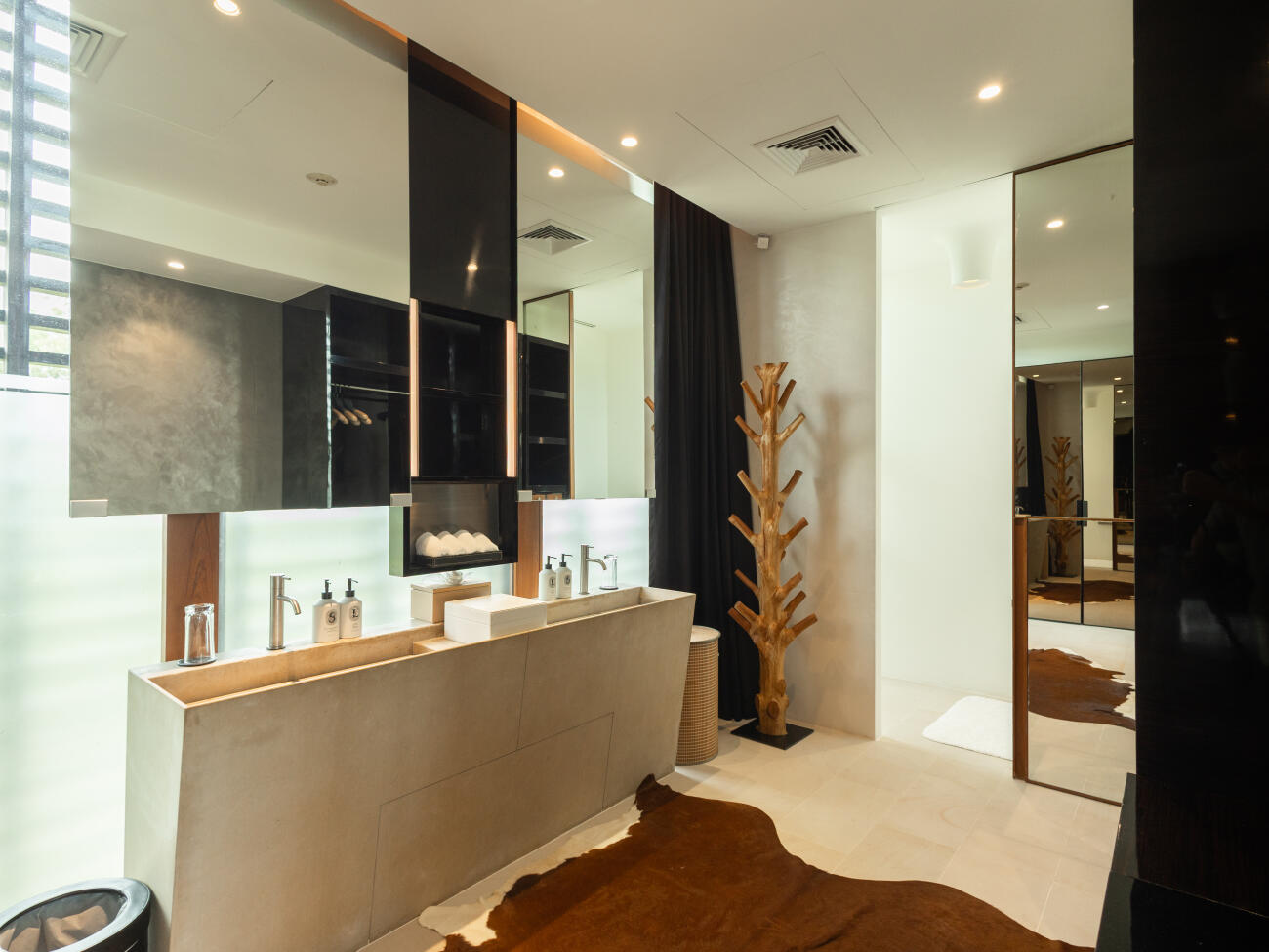 Image 8 - Iniala Penthouse