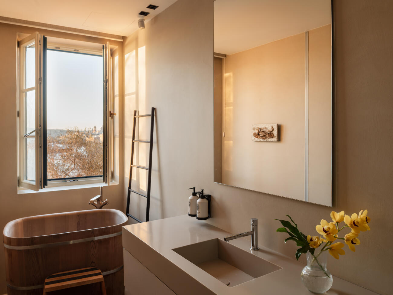 Image 4 - Vitalis Suites