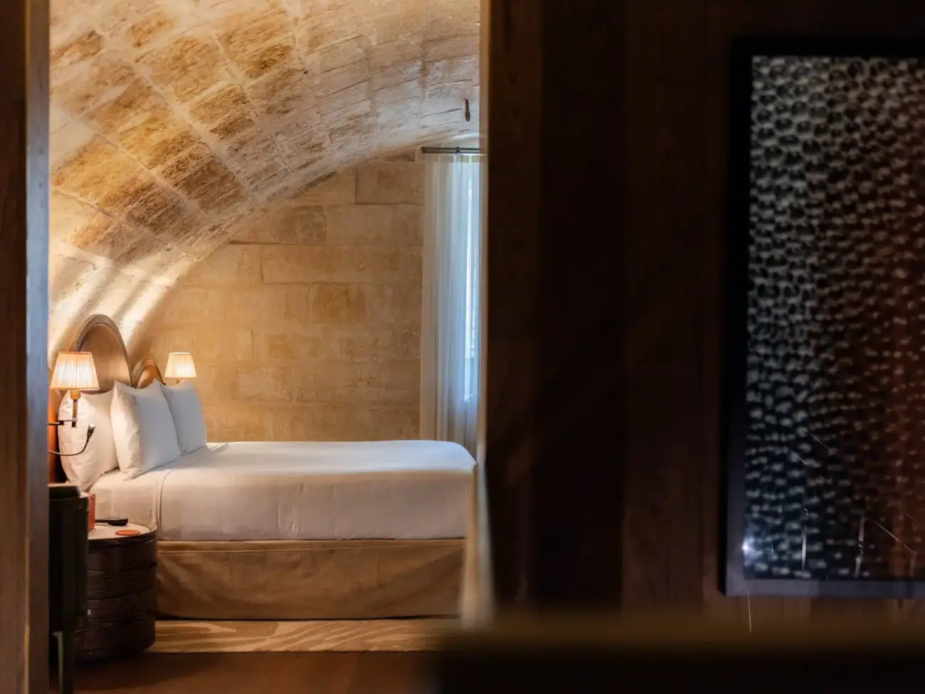 Image 2 - Signature Incognit0 Suite