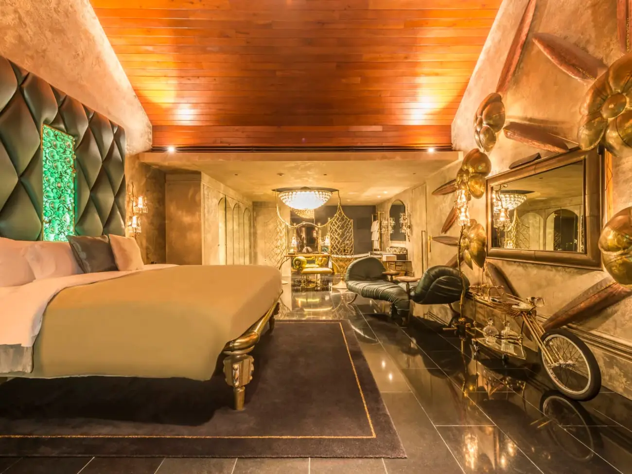 Image 1 - The Boudoir Suite