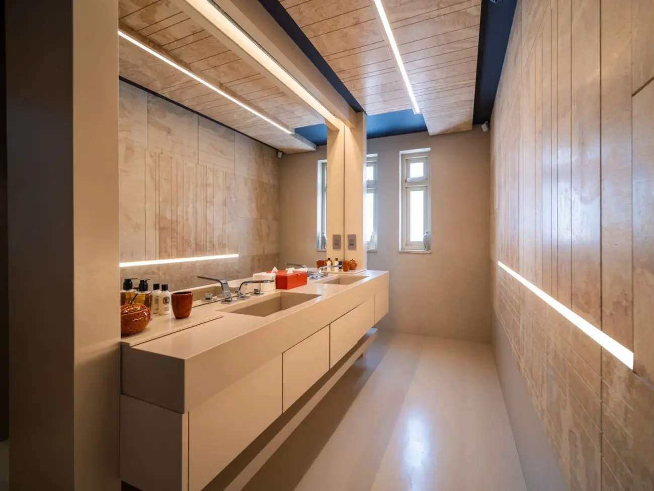 Image 4 - The Presidential Harbour View Residence With Plunge Pool