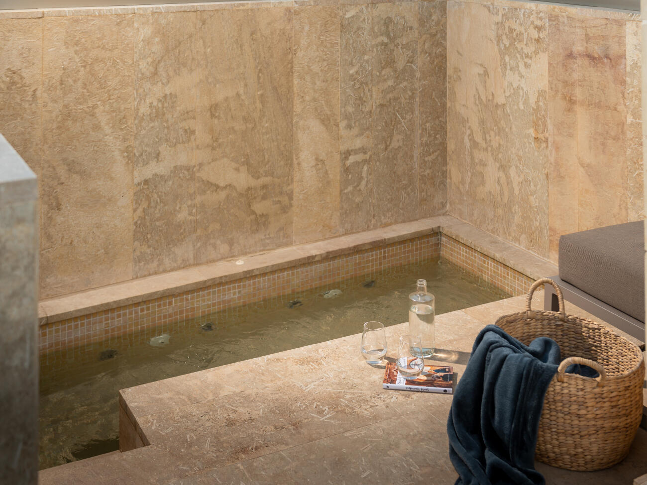 Image 3 - The Presidential Harbour View Residence With Plunge Pool