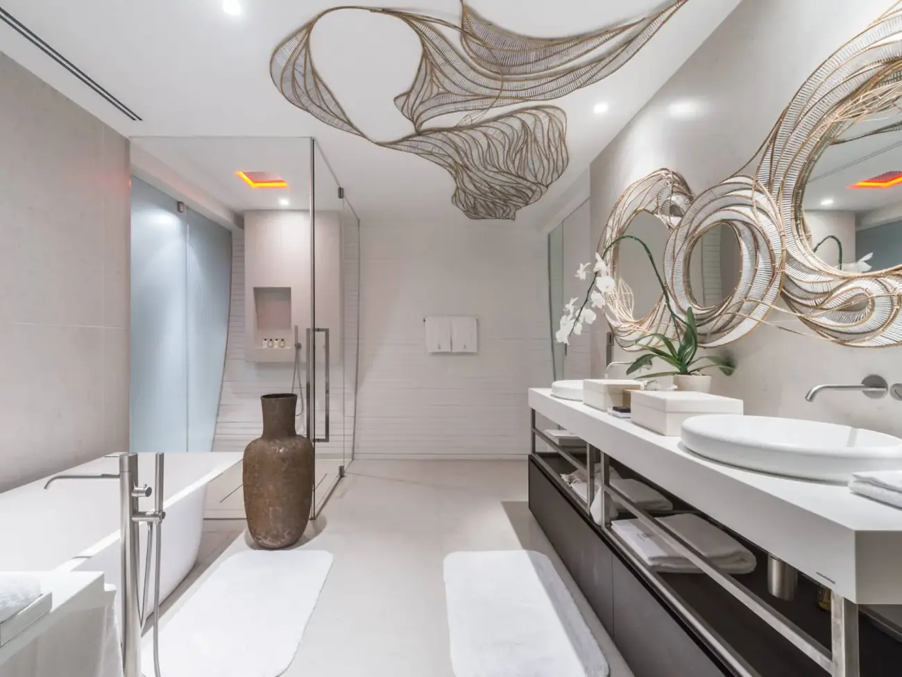 Image 3 - The Siamese Suites