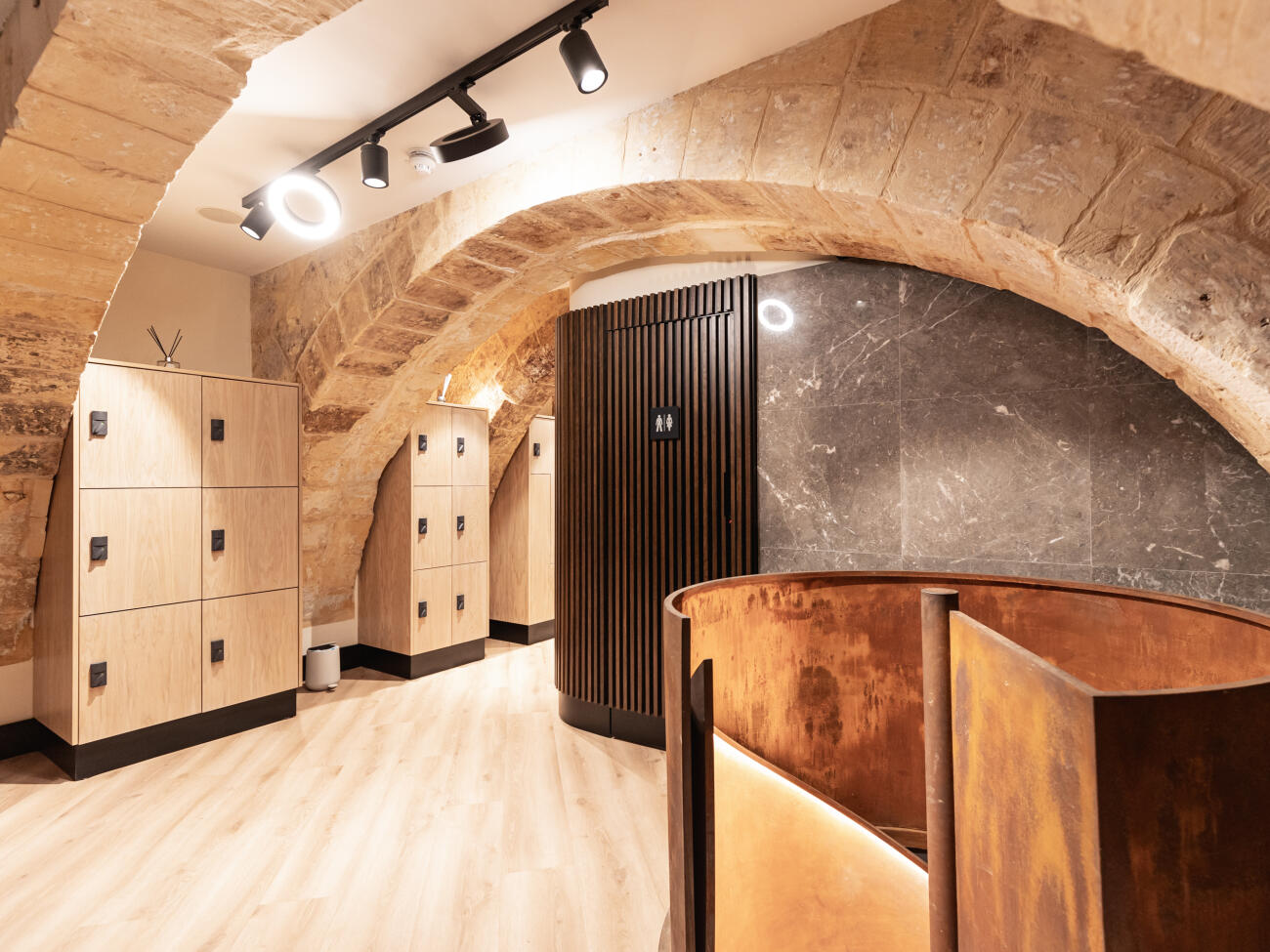 Image 4 - Within Performance