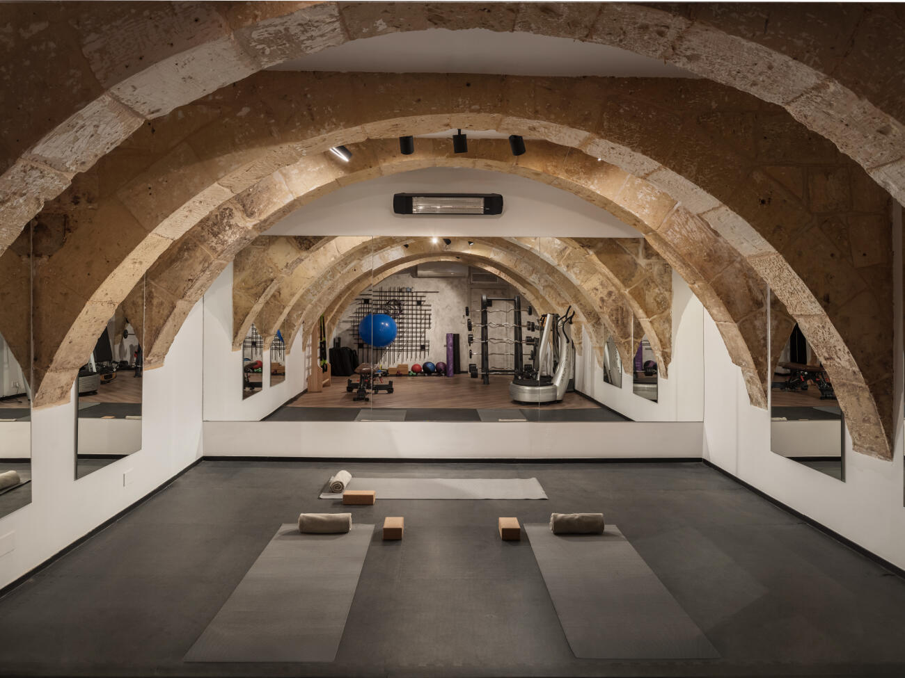 Image 7 - Within Performance